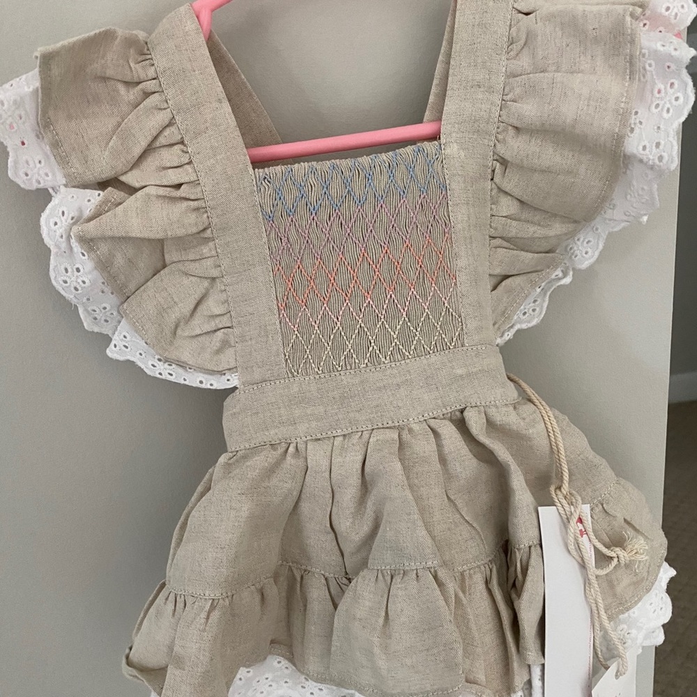 Well Dressed Wolf Naomi